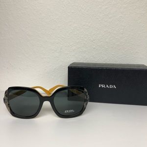AUTHENTIC PRADA SUNGLASSES SPR 16U